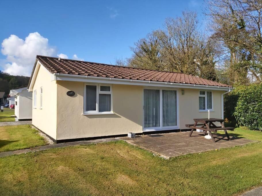 Light And Bright 3 Bedroom Bungalow In Cornwall Liskeard Exterior photo